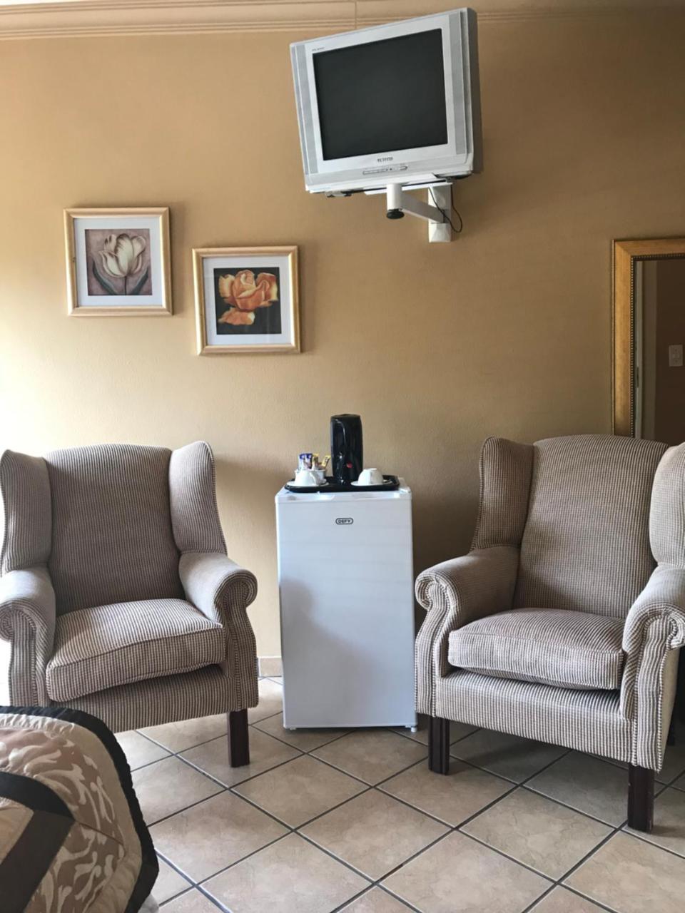 Platinum Lodge 波罗克瓦尼 外观 照片